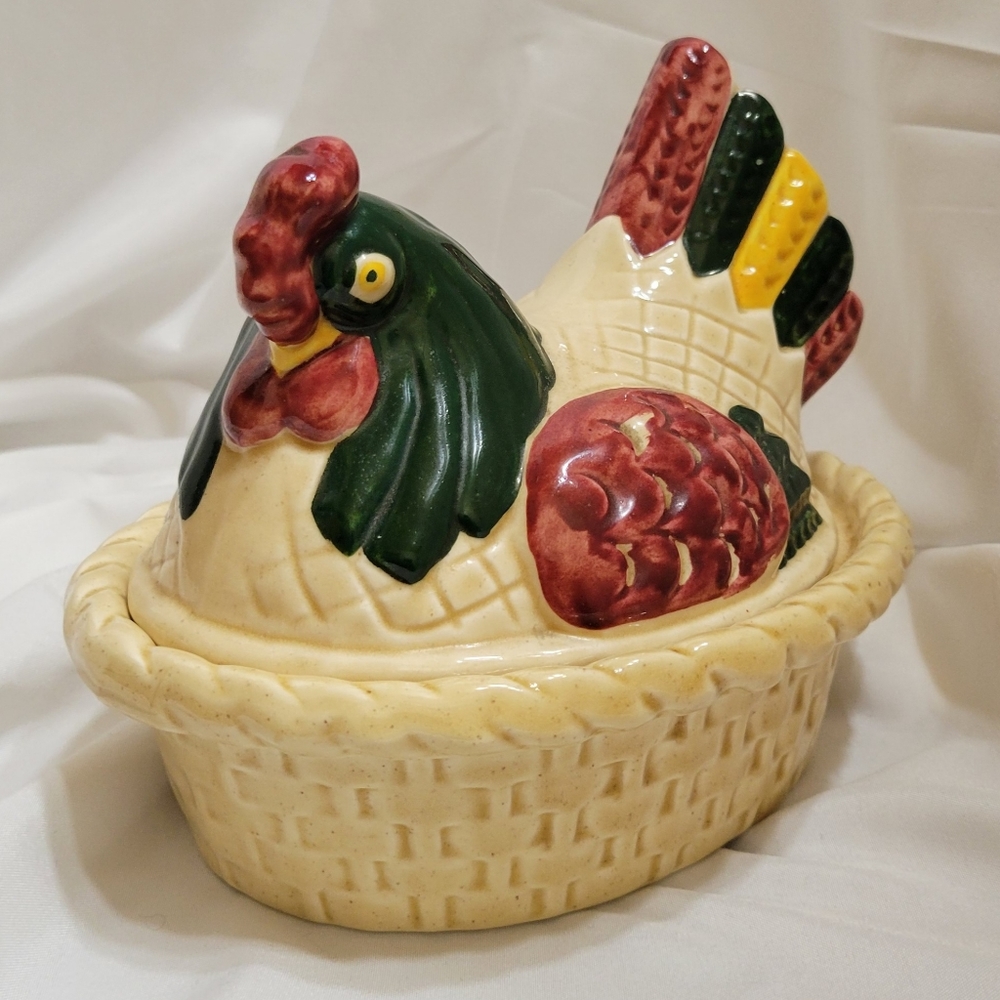 Vtg Metlox Poppytrail Provincial 2 Pc Covered Chicken Hen on Nest